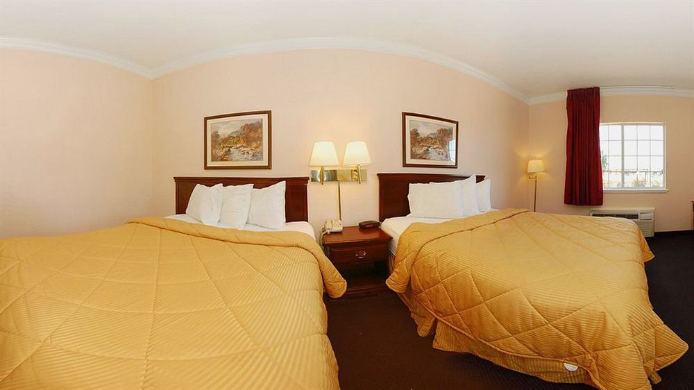 Rodeway Inn Stephenville Zewnętrze zdjęcie