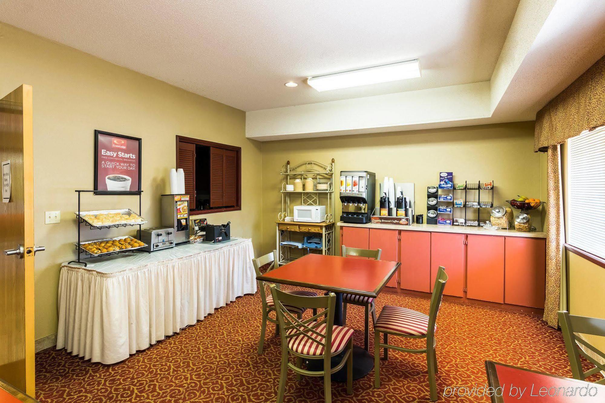 Rodeway Inn Stephenville Zewnętrze zdjęcie