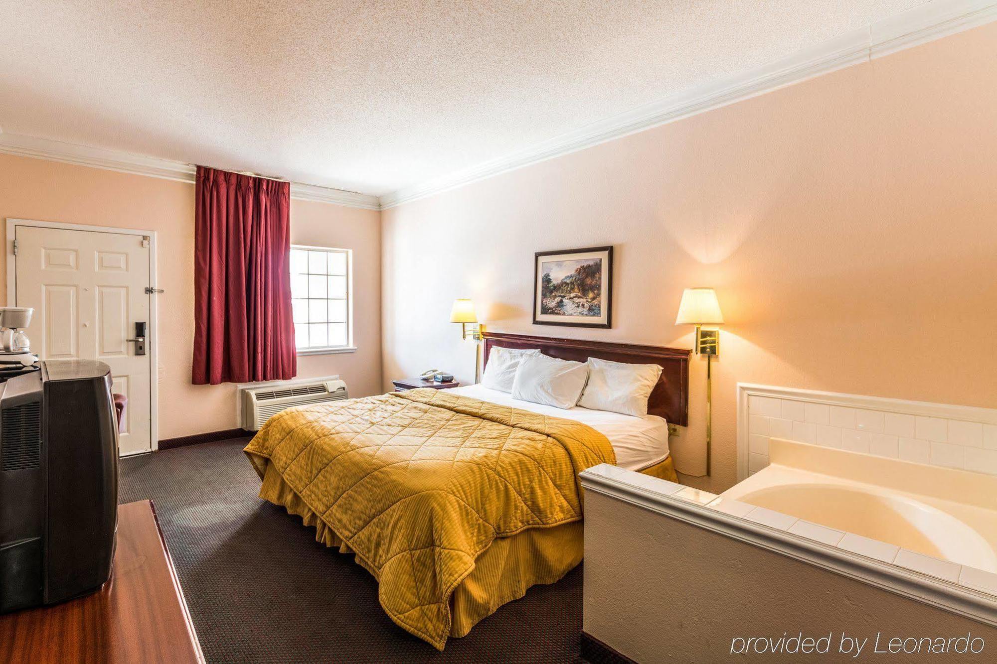 Rodeway Inn Stephenville Zewnętrze zdjęcie