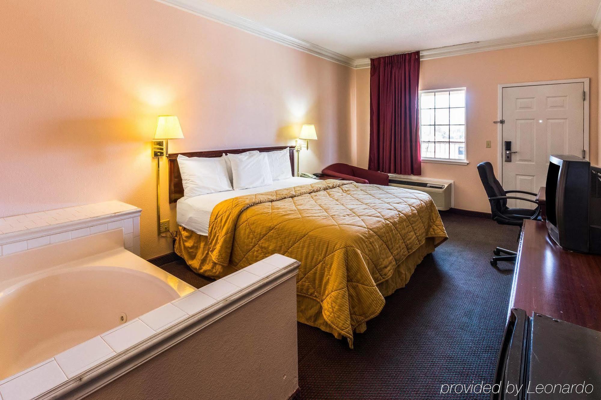 Rodeway Inn Stephenville Zewnętrze zdjęcie