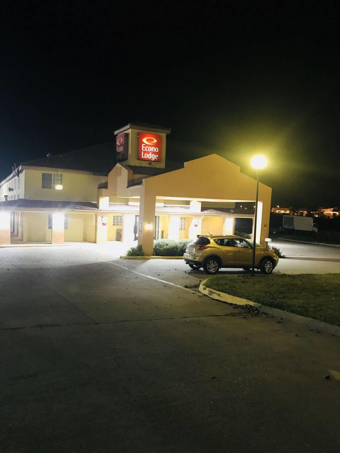 Rodeway Inn Stephenville Zewnętrze zdjęcie